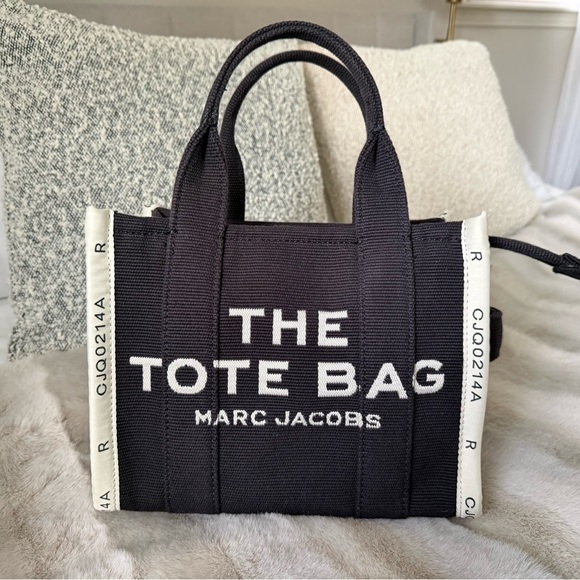 Small Marc Jacobs The Tote Bag in Black Jacquard - Picture 2 of 9